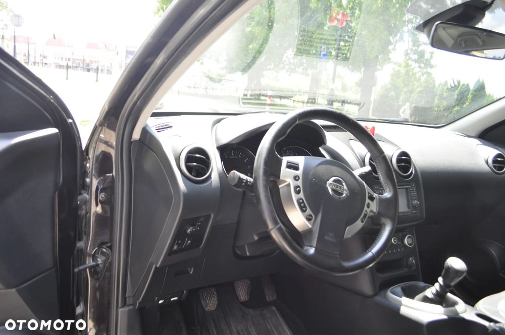 Nissan Qashqai+2 2.0 tekna - 13