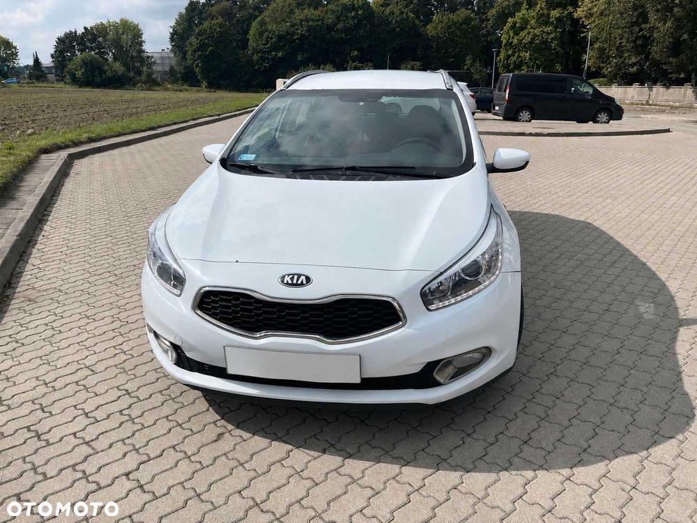 Kia Ceed - 6