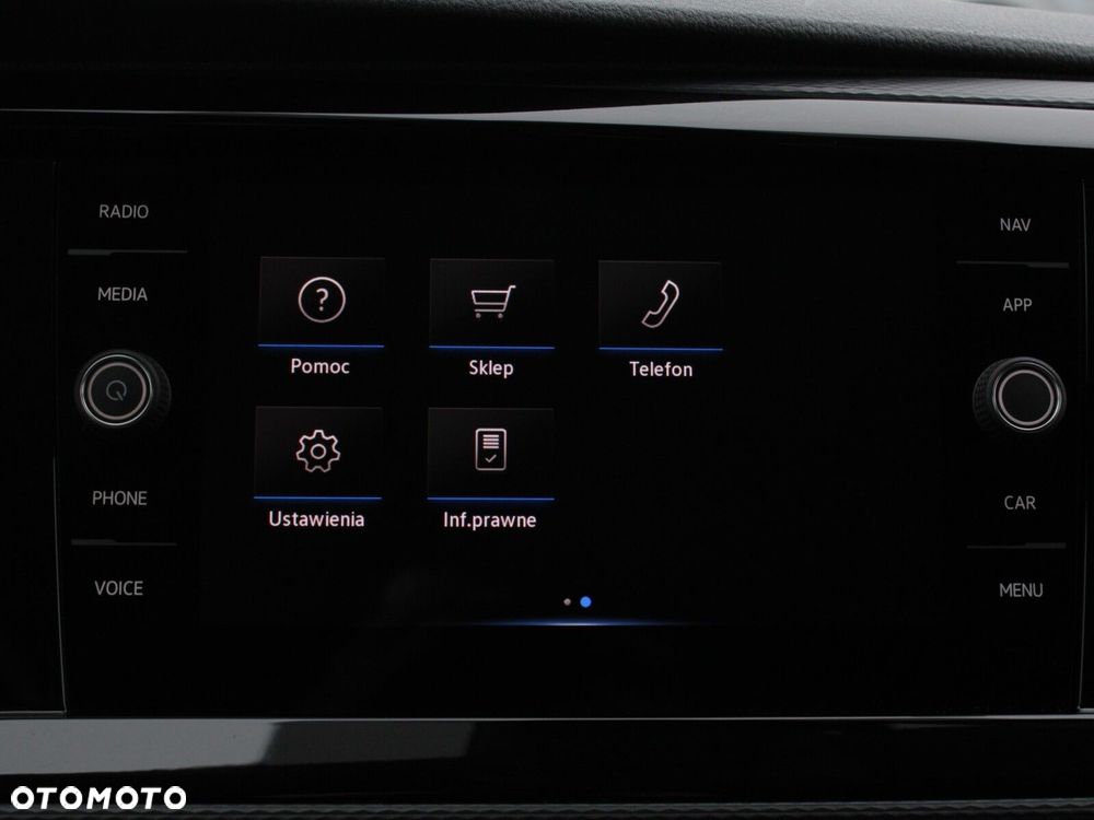 Volkswagen Caravelle - 28