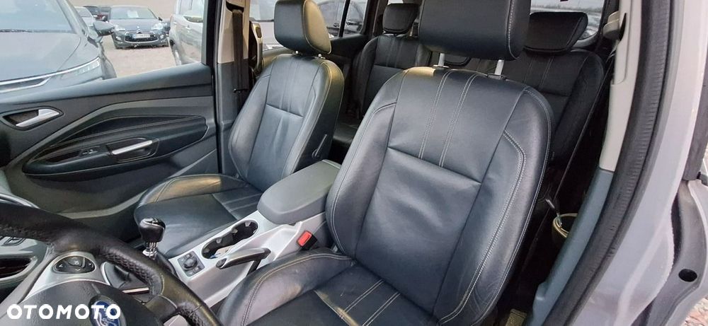 Ford Grand C-MAX - 16