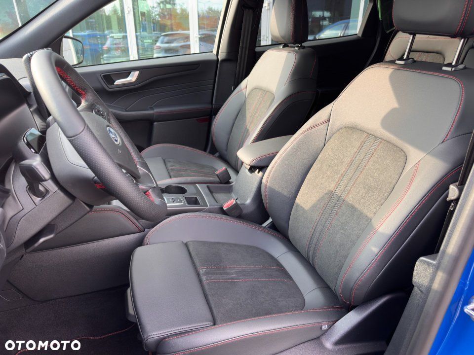 Ford Kuga - 13