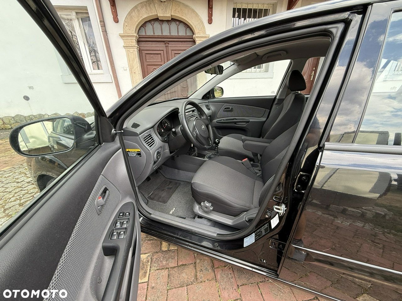 Kia Rio 1.4 Comfort - 26
