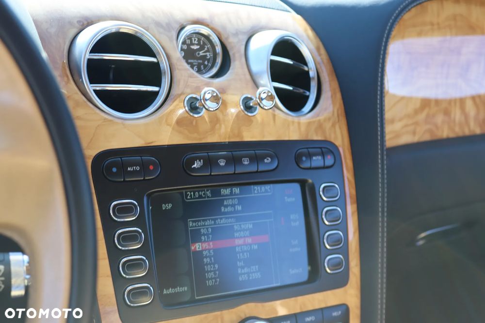 Bentley Continental GT Speed - 32
