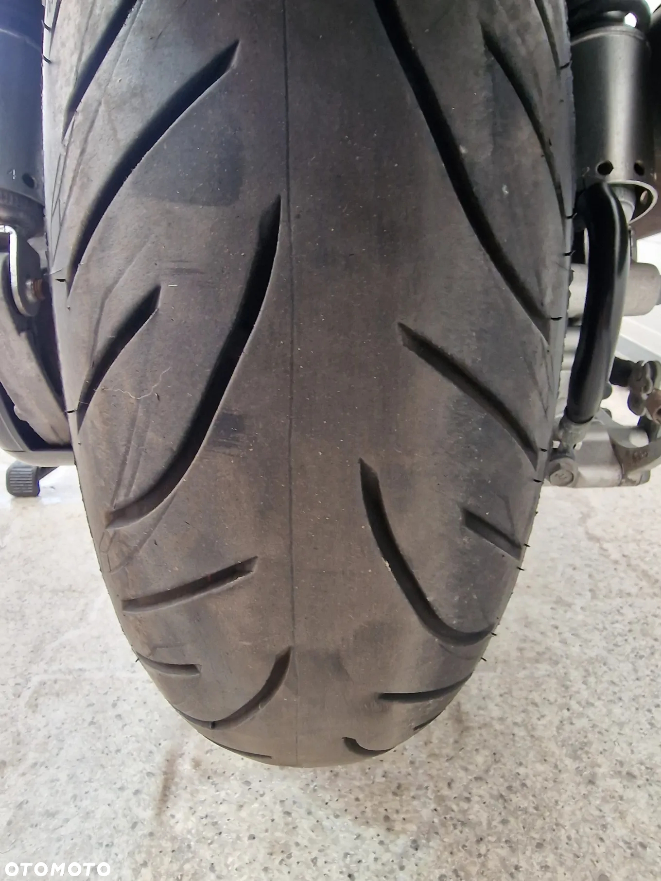 Suzuki Burgman - 13