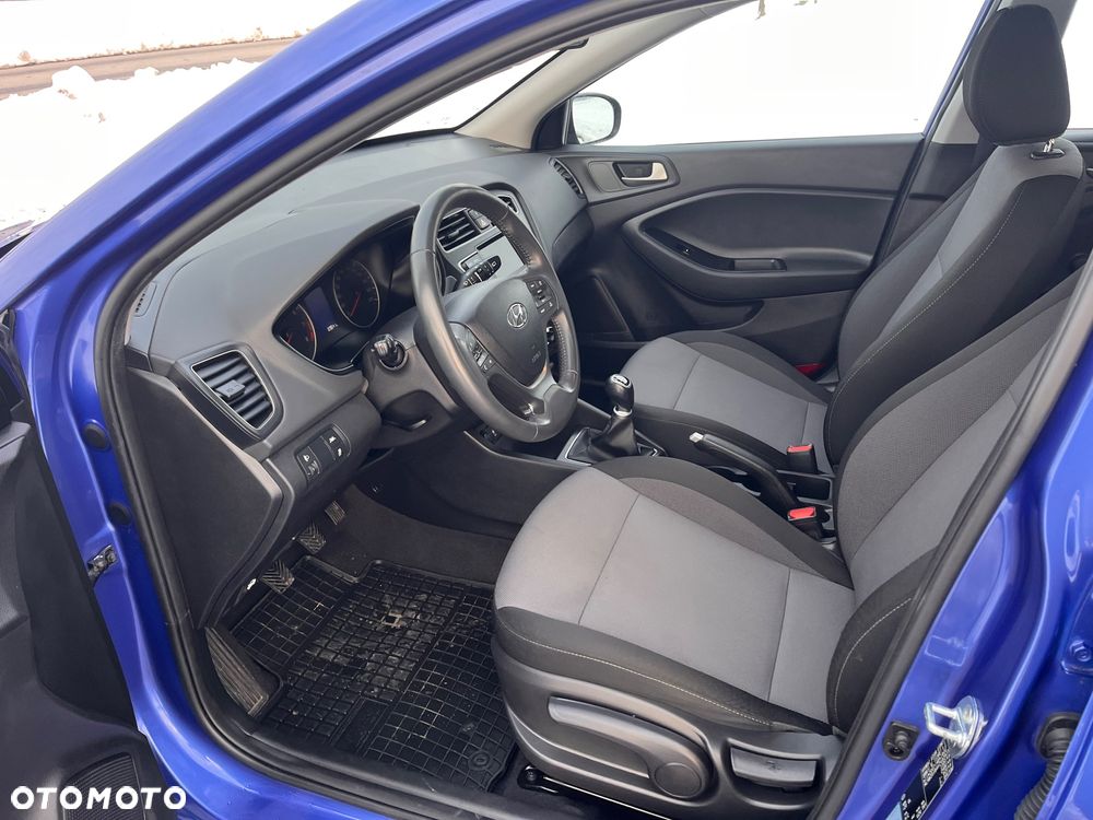 Hyundai i20 1.2 Fresh - 19