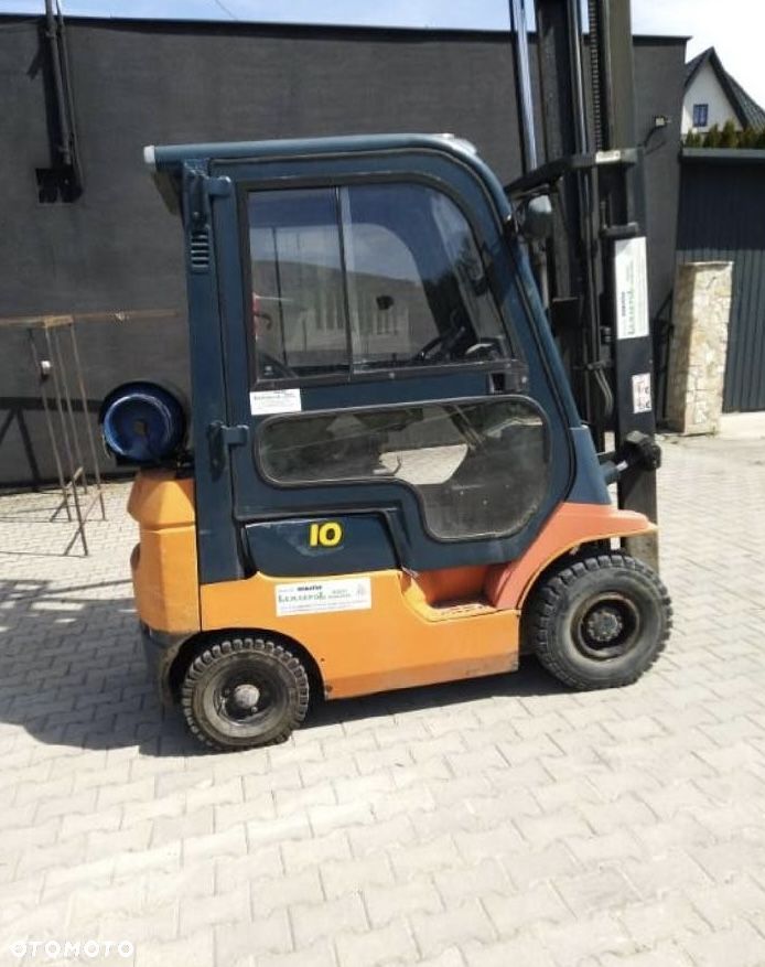 Toyota - 3