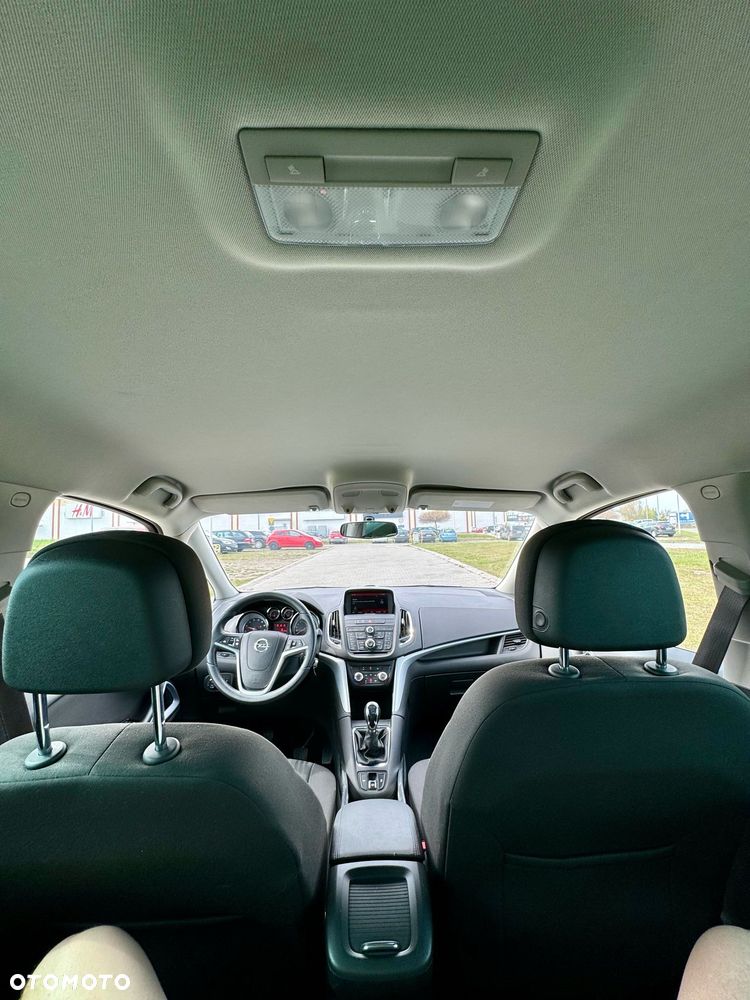 Opel Zafira 1.6 T SIDI Enjoy S&S - 34