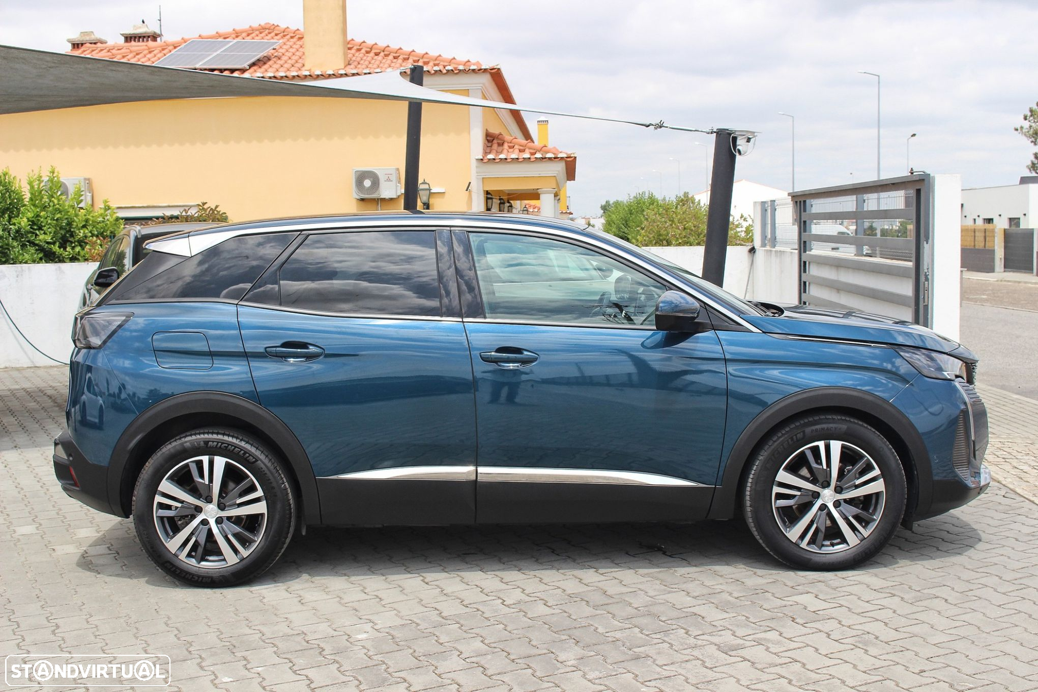 Peugeot 3008 1.5 BlueHDi Allure EAT8 - 18