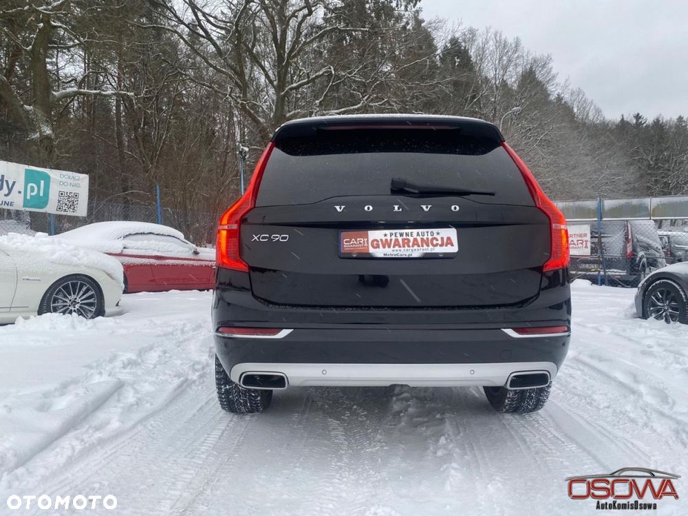 Volvo XC 90 - 8