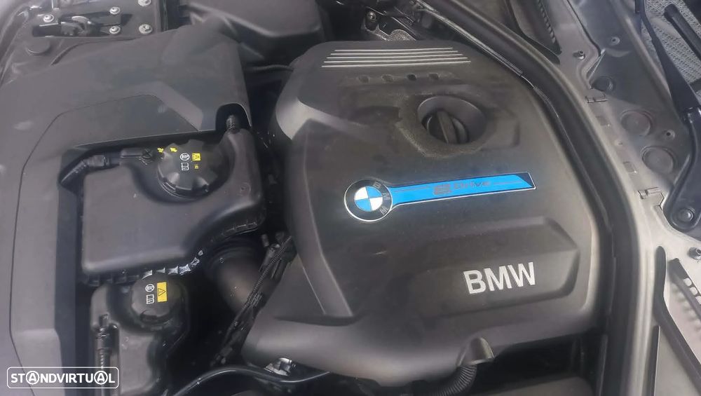 BMW 330 e iPerformance - 31