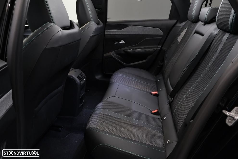 Peugeot 308 SW 1.2 Hybrid Allure e-DCS6 - 26