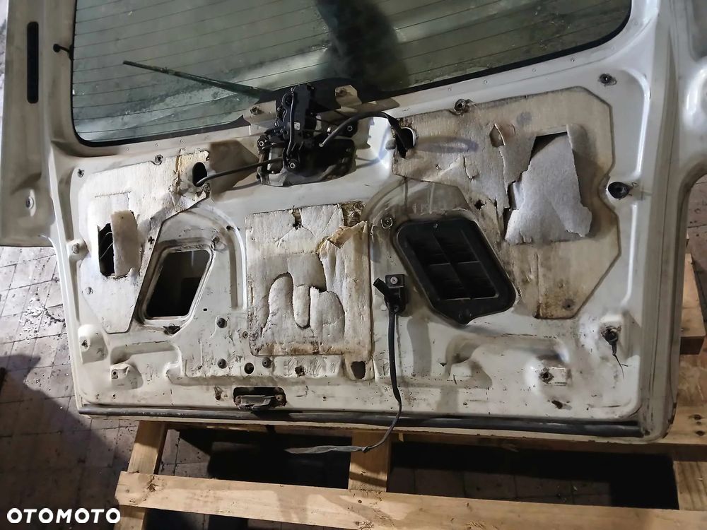 Peugeot Partner Klapa Bagażnika - 6