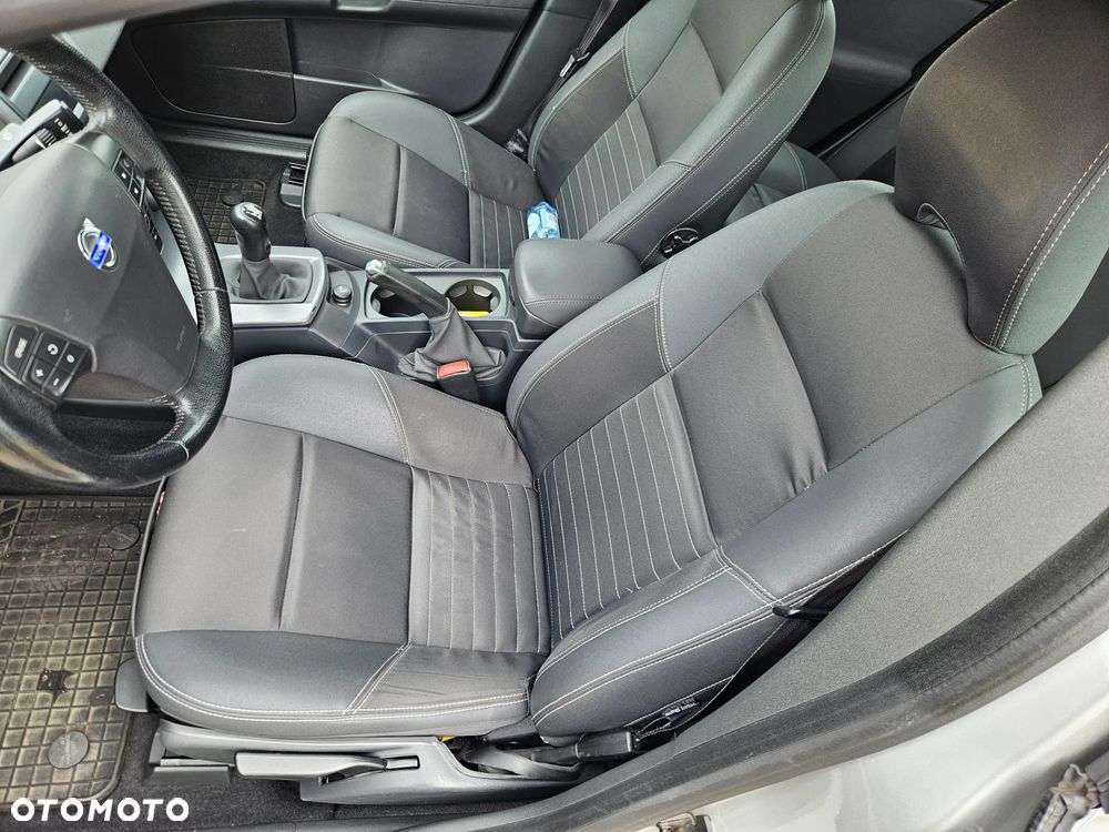 Volvo S40 1.6D Kinetic - 22