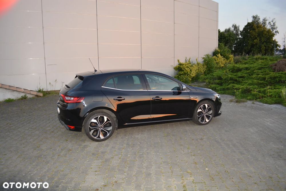 Renault Megane BLUE dCi 150 EDC GT LINE - 31