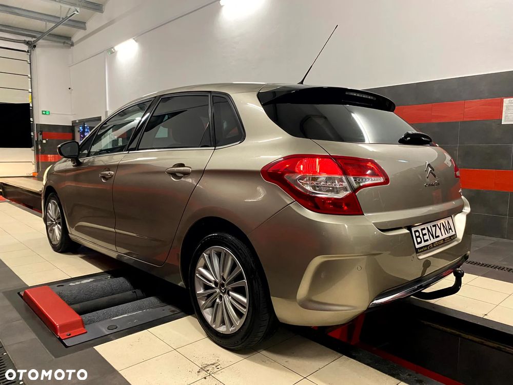 Citroën C4 1.6 VTi Exclusive - 8