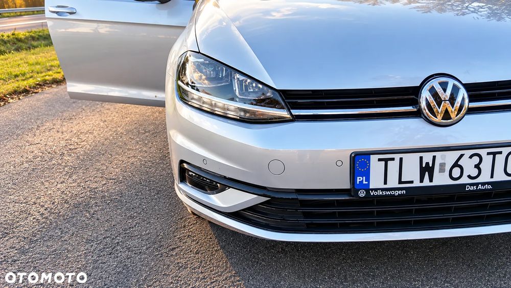 Volkswagen Golf - 5