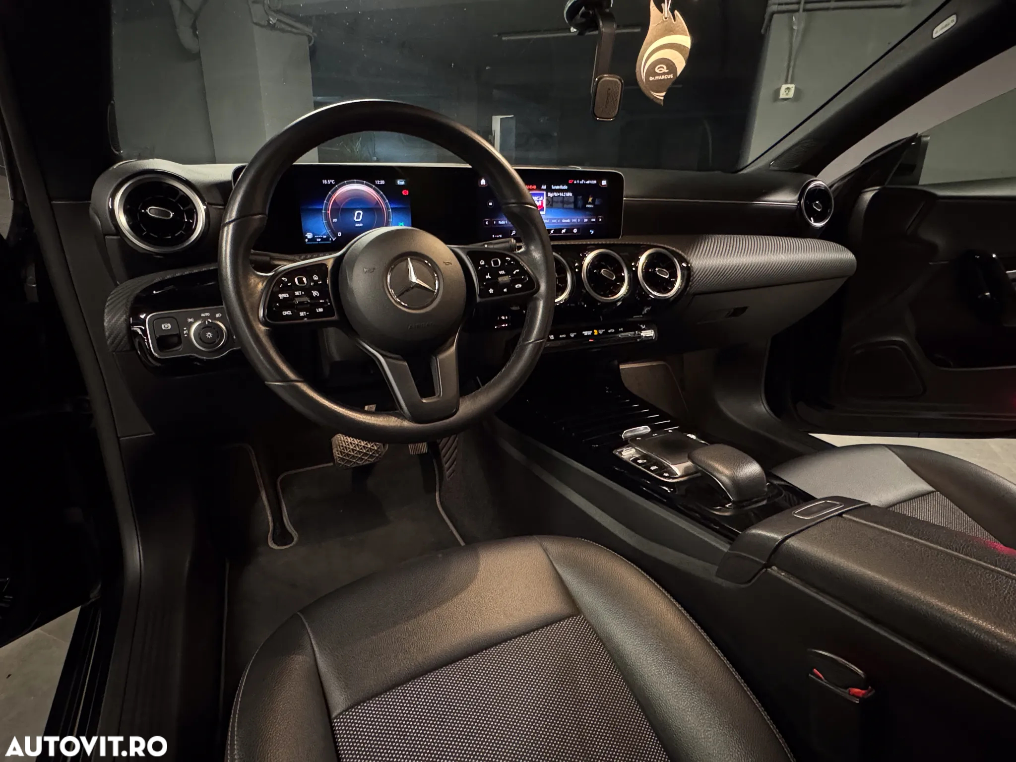 Mercedes-Benz CLA 180 d Coupe - 11