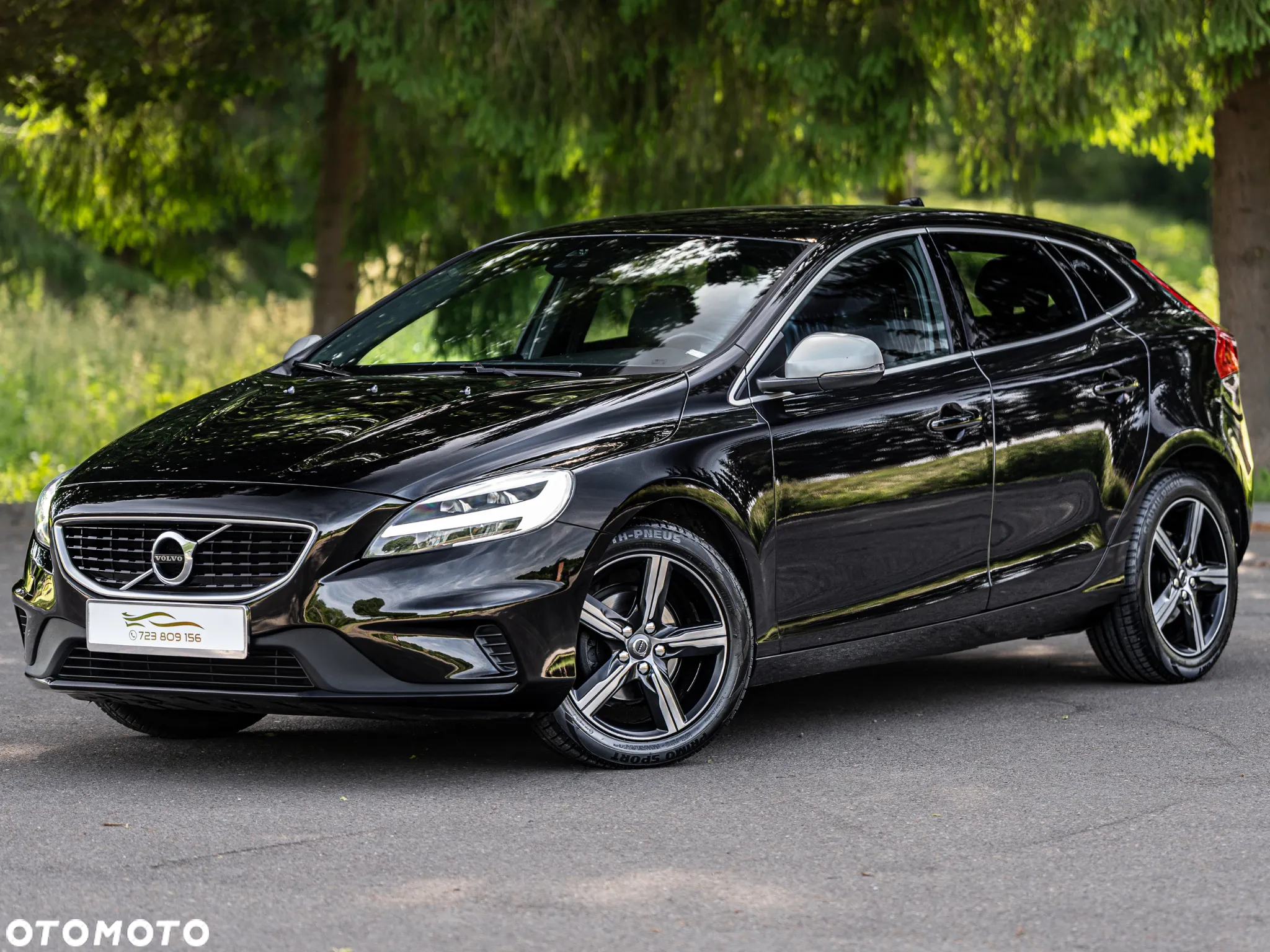 Volvo V40 D2 RDesign - 13