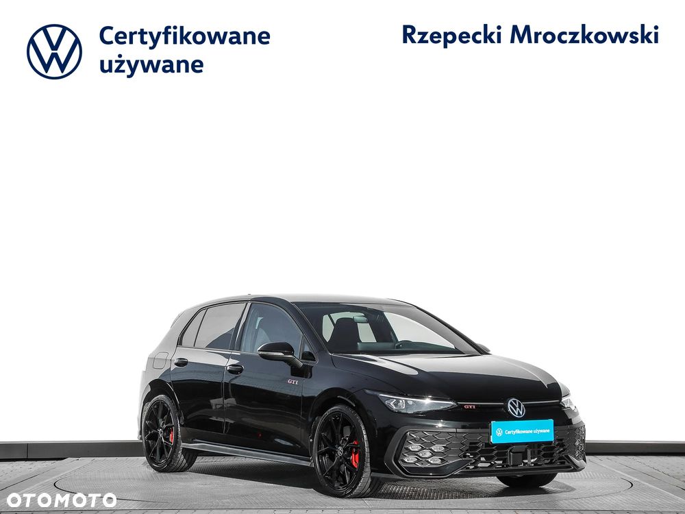 Volkswagen Golf - 4