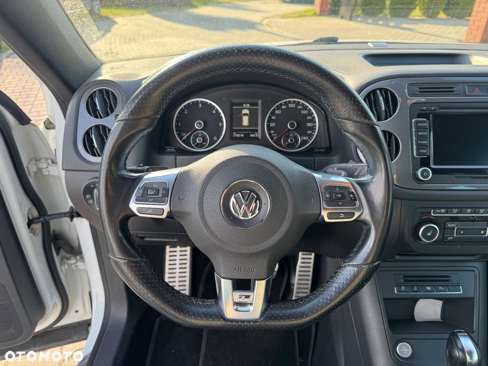 Volkswagen Tiguan - 12