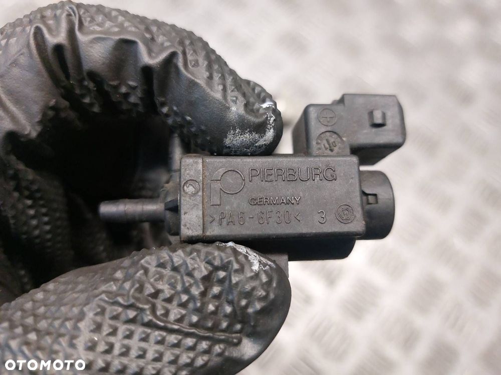 ZAWÓR PODCIŚNIENIA KOMPLET VOLVO S60 I 2.4 D5 30611668 30637251 - 2