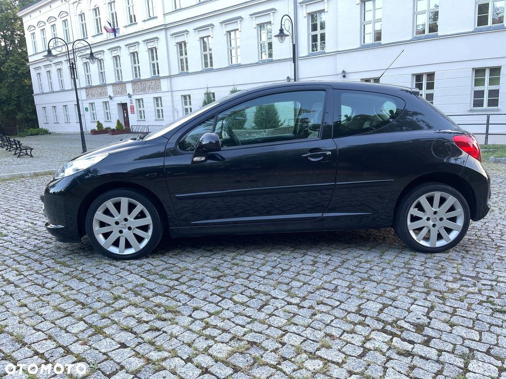 Peugeot 207 1.6 THP Platinum - 20