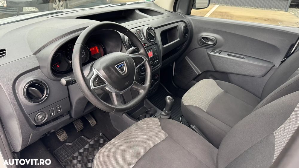 Dacia Dokker SCe 100 Essential - 2