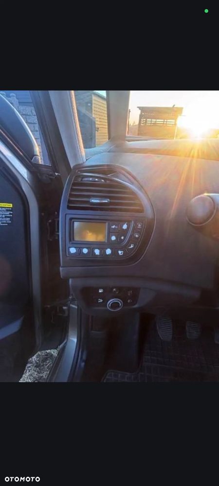 Citroën C4 Picasso 1.8 16V Style - 13