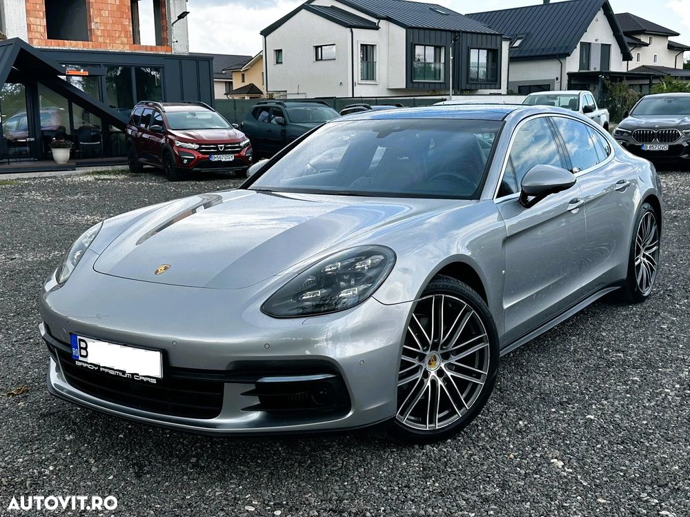Porsche Panamera 4S - 2
