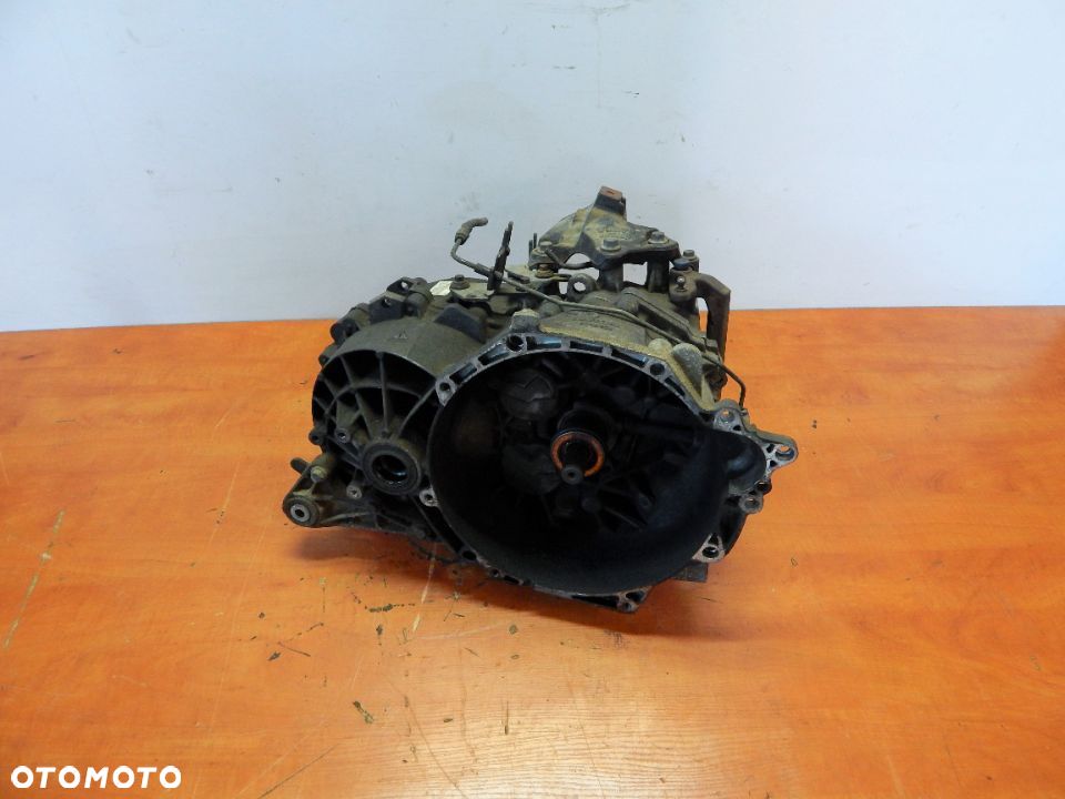 Skrzynia biegów 2.0 tdci hdi Volvo v50 Ford citroen peugeot 05-13 Łuków części - 1