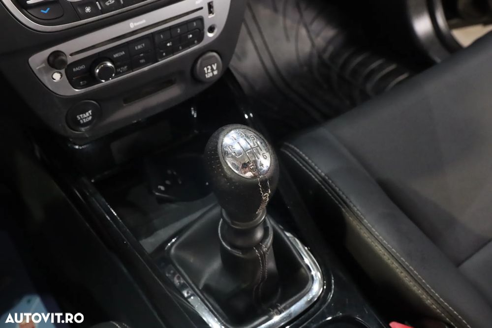 Renault Megane ENERGY dCi 110 Start & Stop Bose Edition - 17