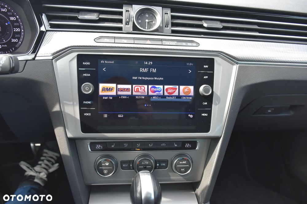 Volkswagen Passat 2.0 TDI SCR (BlueMotion Tech) 4Mot DSG Comfortline - 19