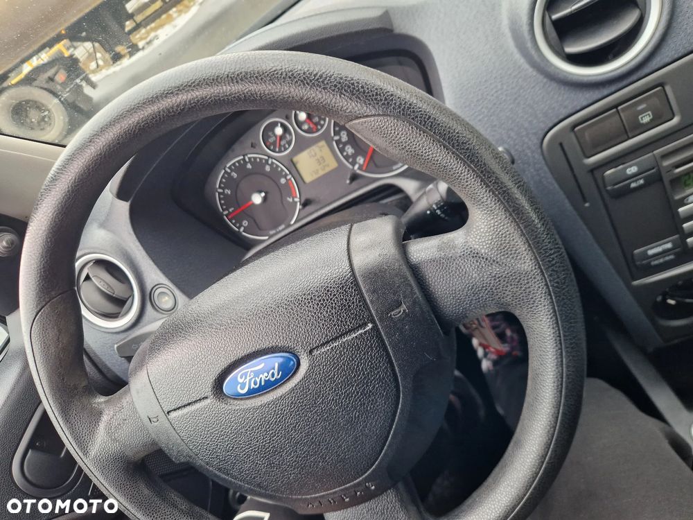 Ford Fusion - 5