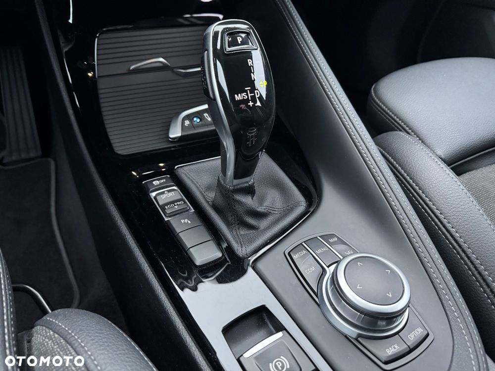 BMW X1 sDrive18d xLine sport - 12