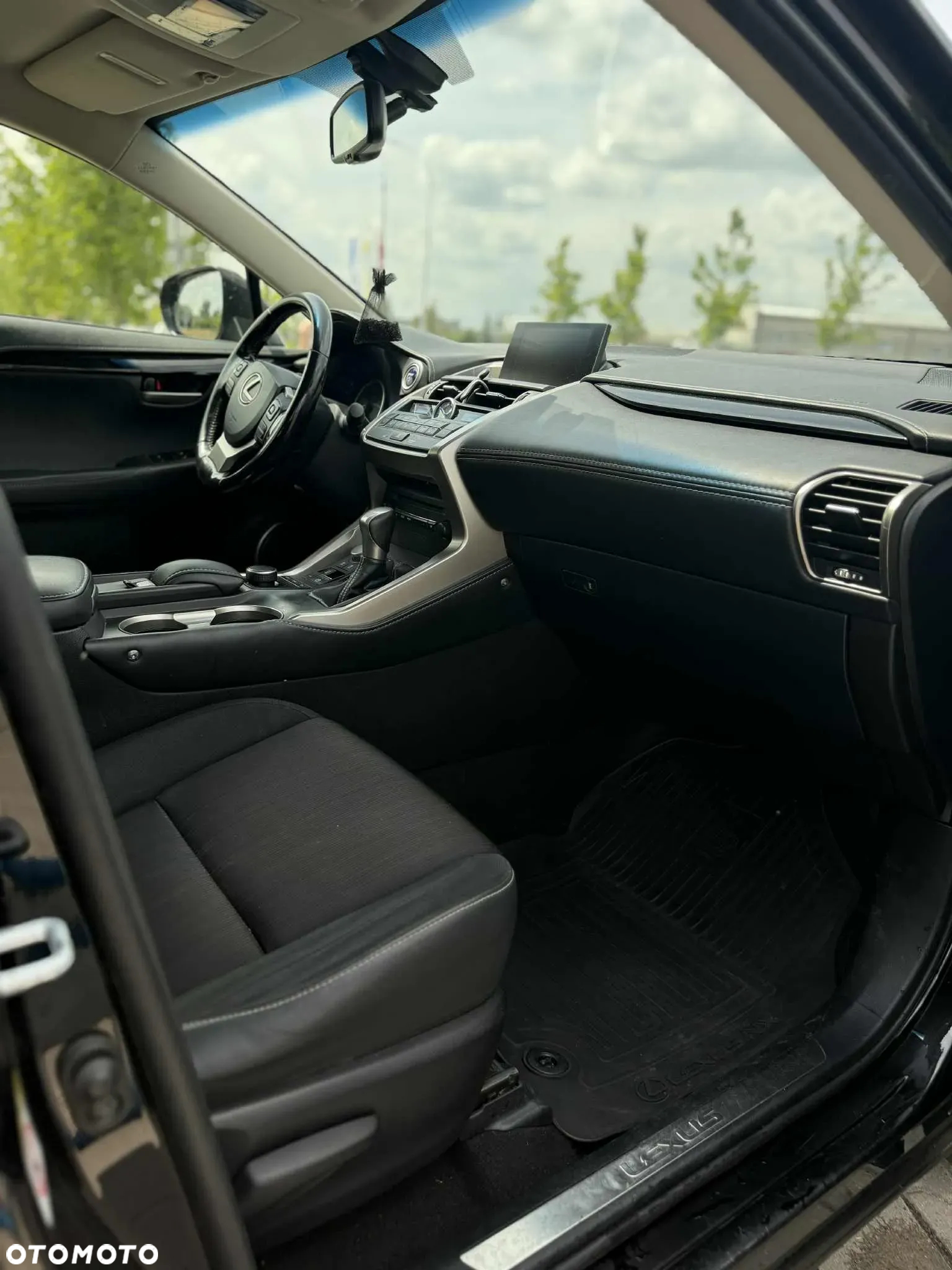 Lexus NX - 6