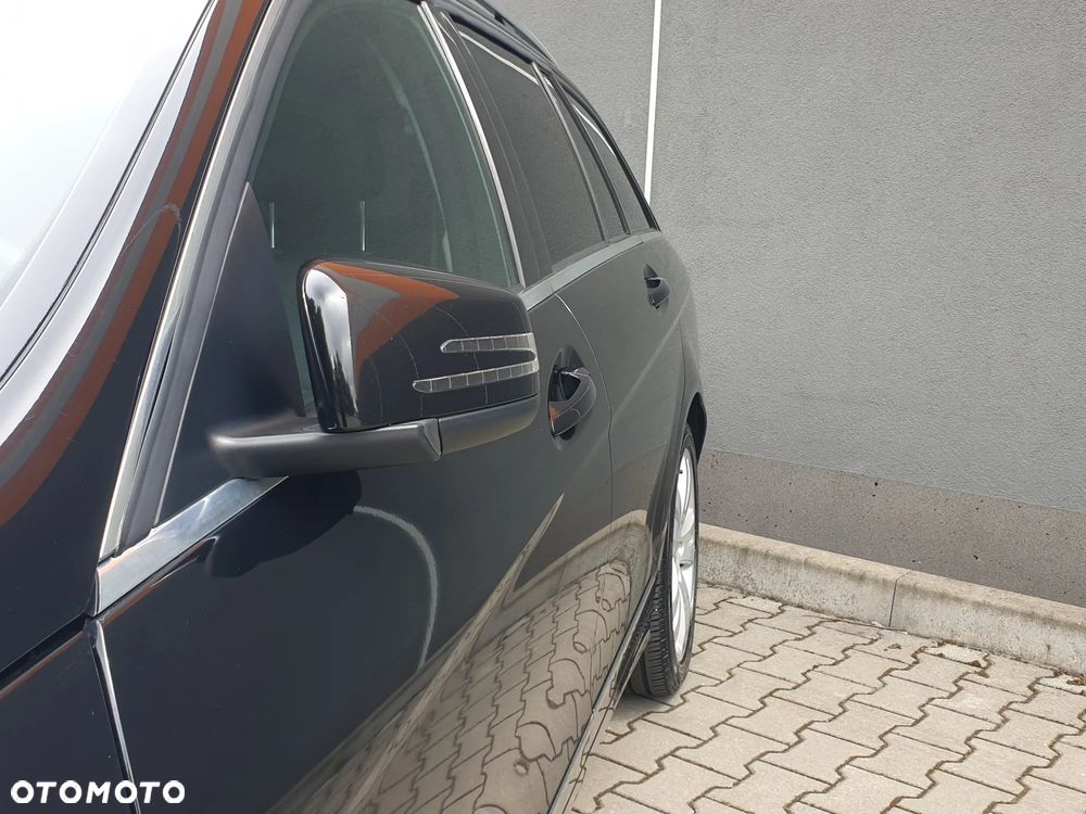 Mercedes-Benz Klasa C - 33