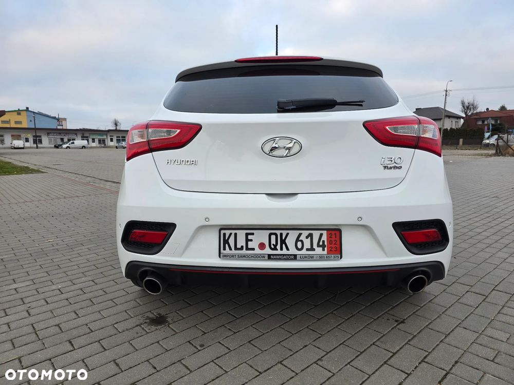 Hyundai i30 1.6 T GDI Turbo - 8