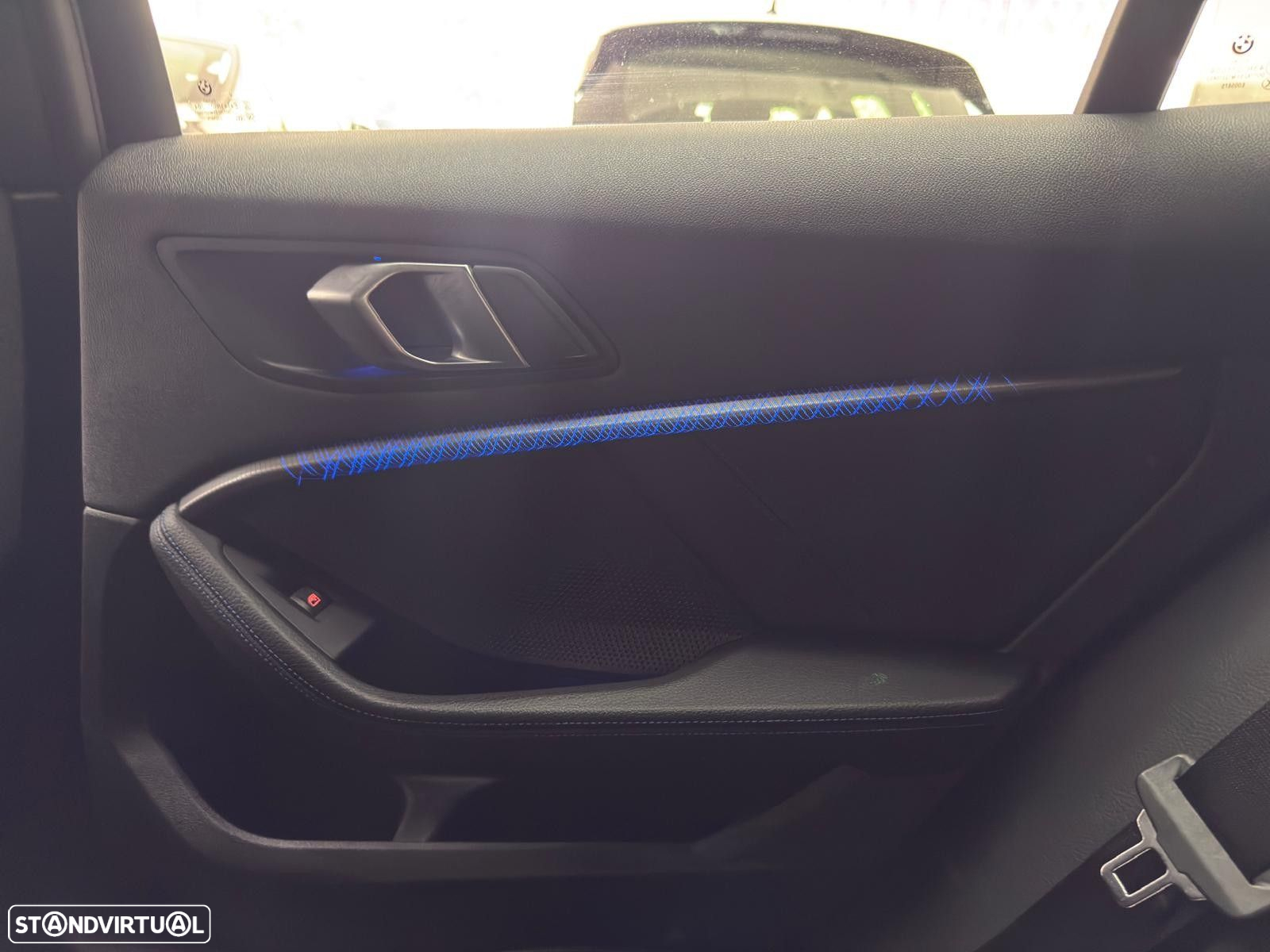 BMW 116 d Pack Desportivo M Auto - 60
