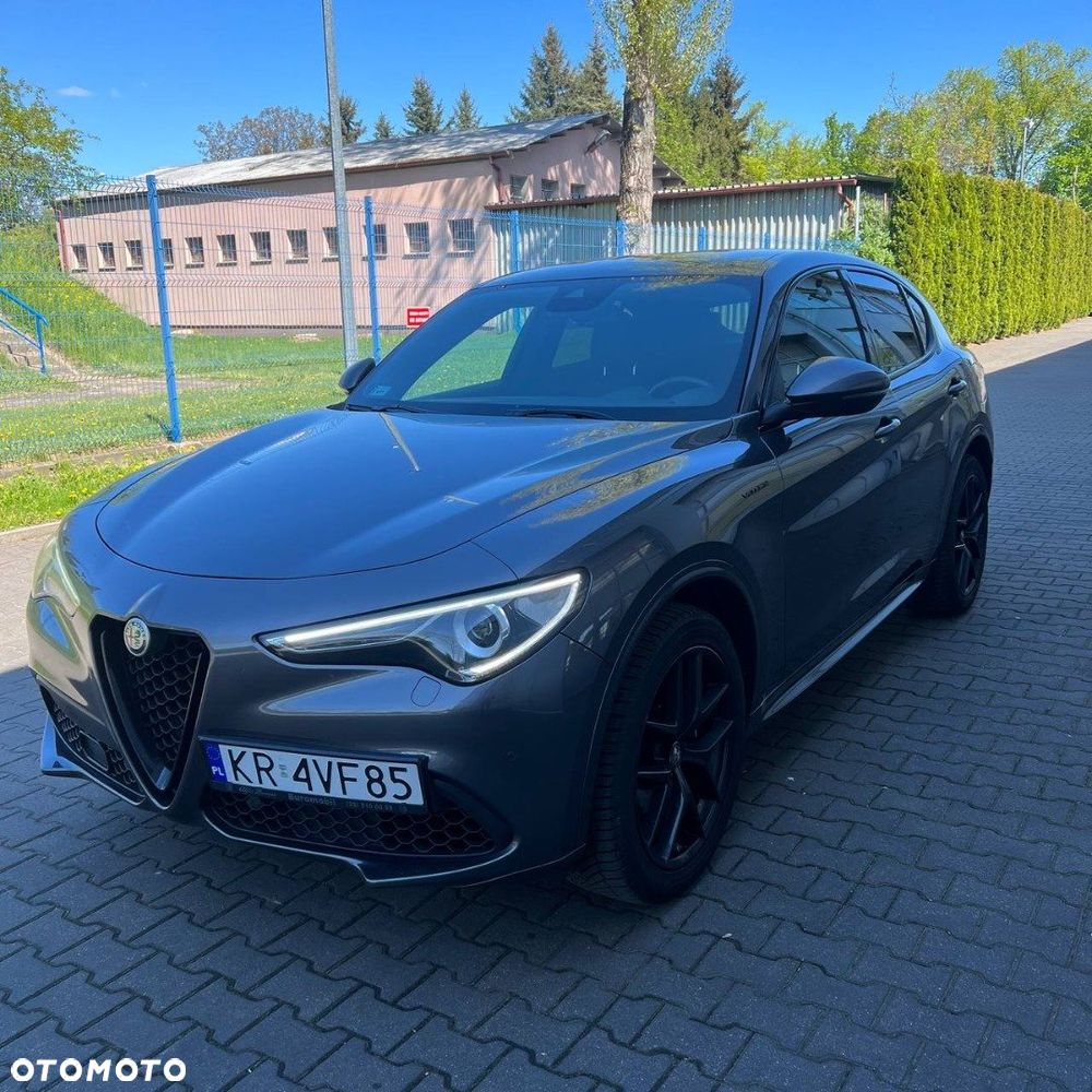 Alfa Romeo Stelvio 2.0 Turbo Veloce Q4 - 1