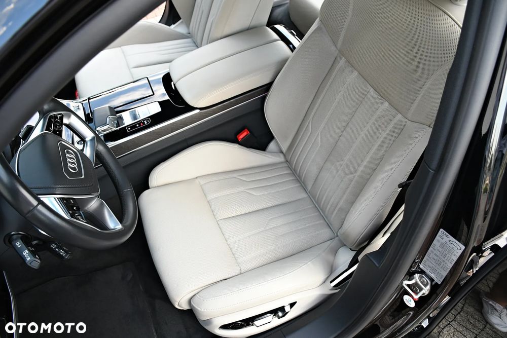 Audi A8 - 21