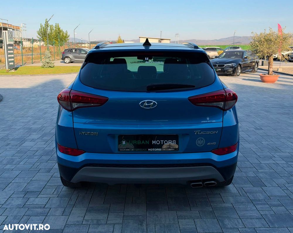 Hyundai Tucson 2.0 CRDI 4WD Automatik Premium - 11