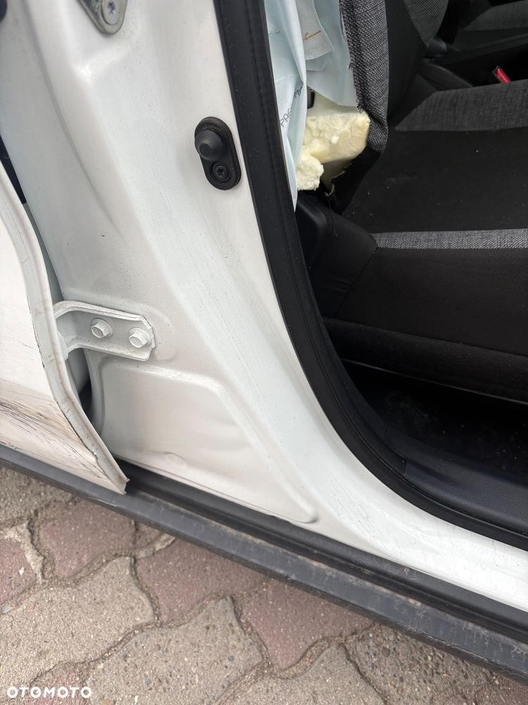 Toyota Aygo X Business Edition - 11