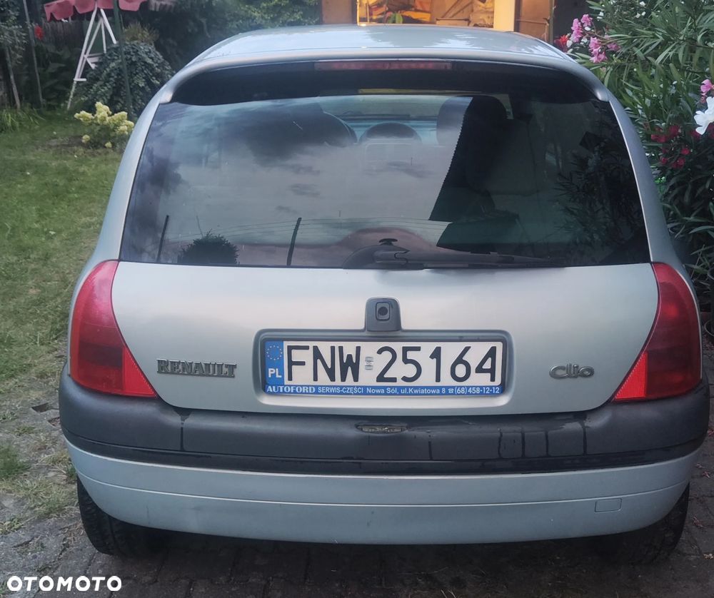 Renault Clio - 5