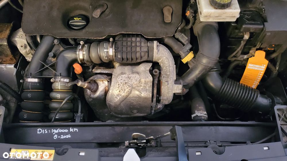 Peugeot 5008 e-HDI 115 ETG6 Stop&Start Active - 18