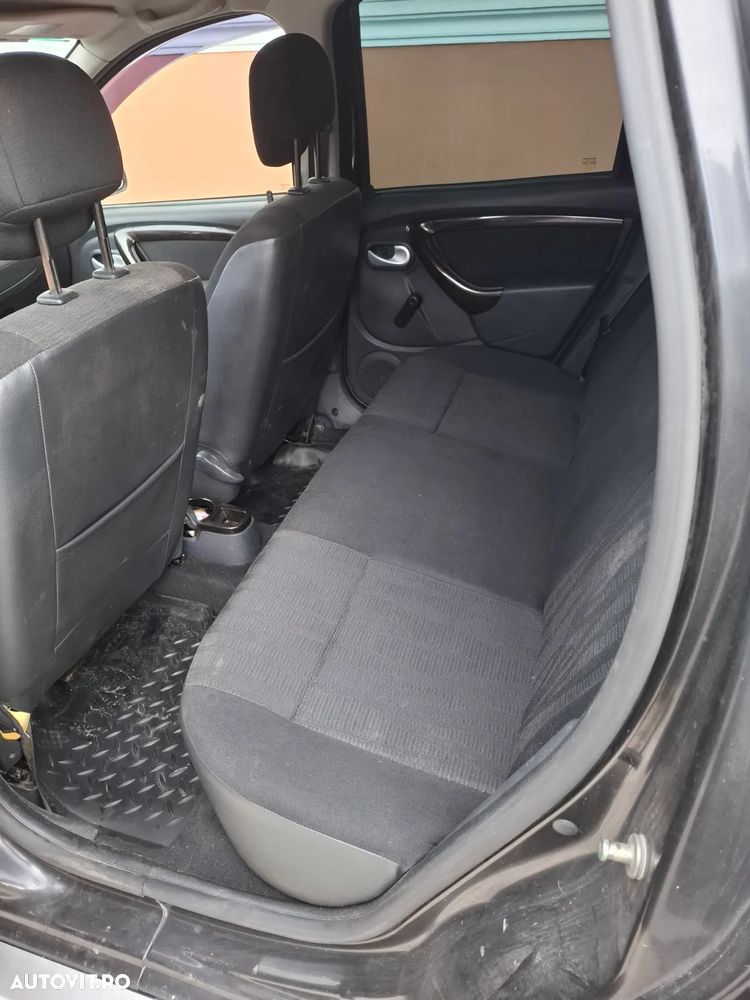 Dacia Duster 1.5 dCi 4x2 Laureate - 3