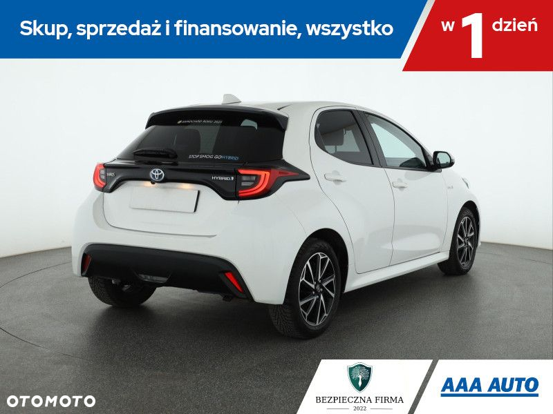 Toyota Yaris - 6