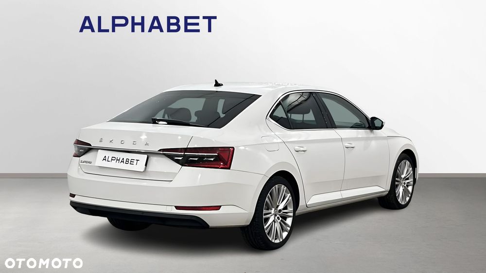 Skoda Superb 2.0 TDI SCR Style DSG - 5