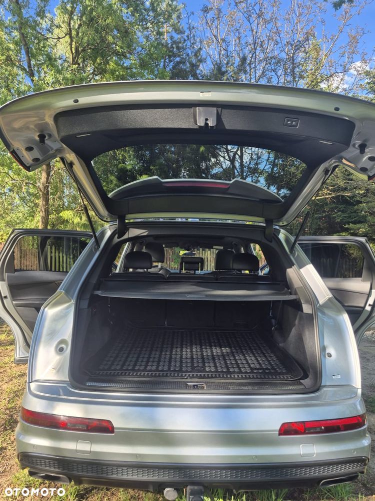 Audi Q7 - 16