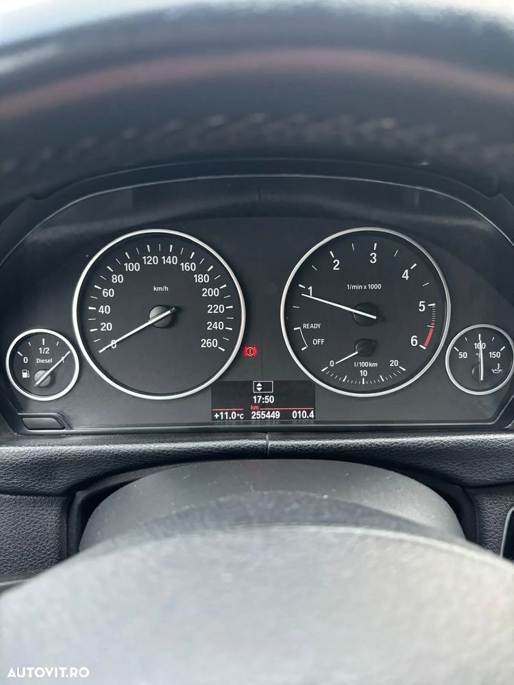 BMW Seria 3 316d Touring - 9
