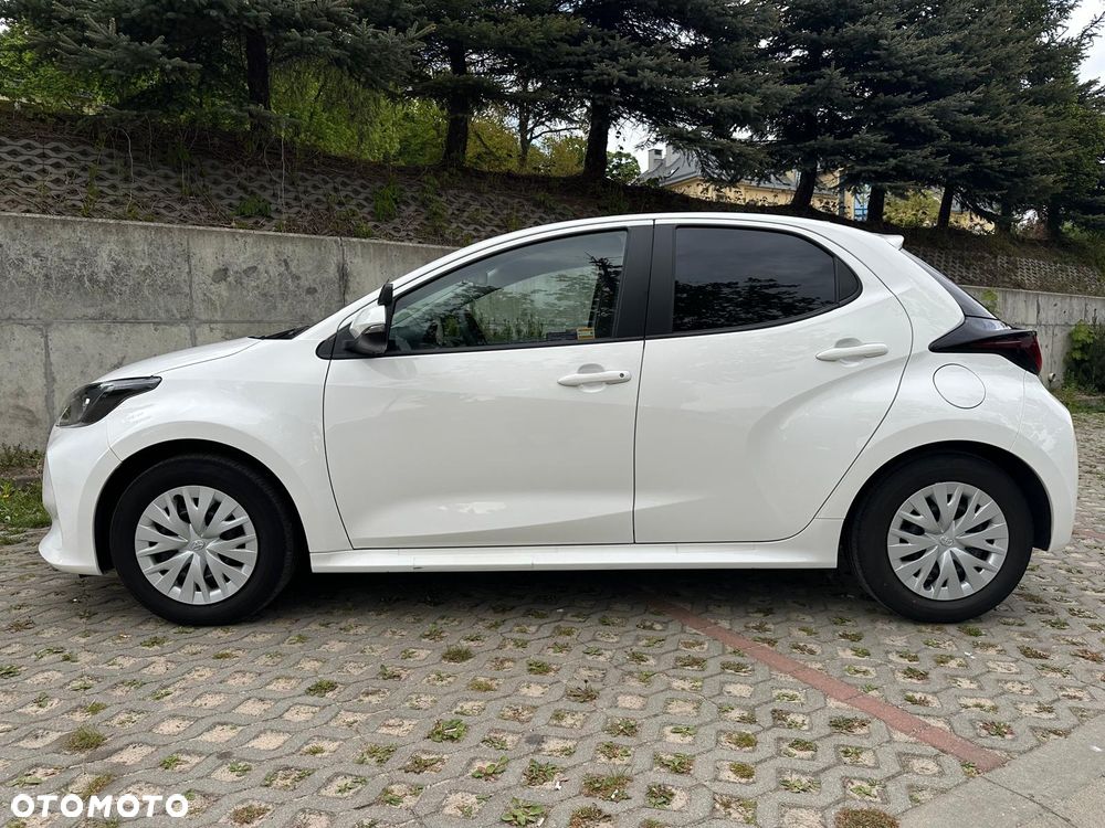 Toyota Yaris 2022 photo 4